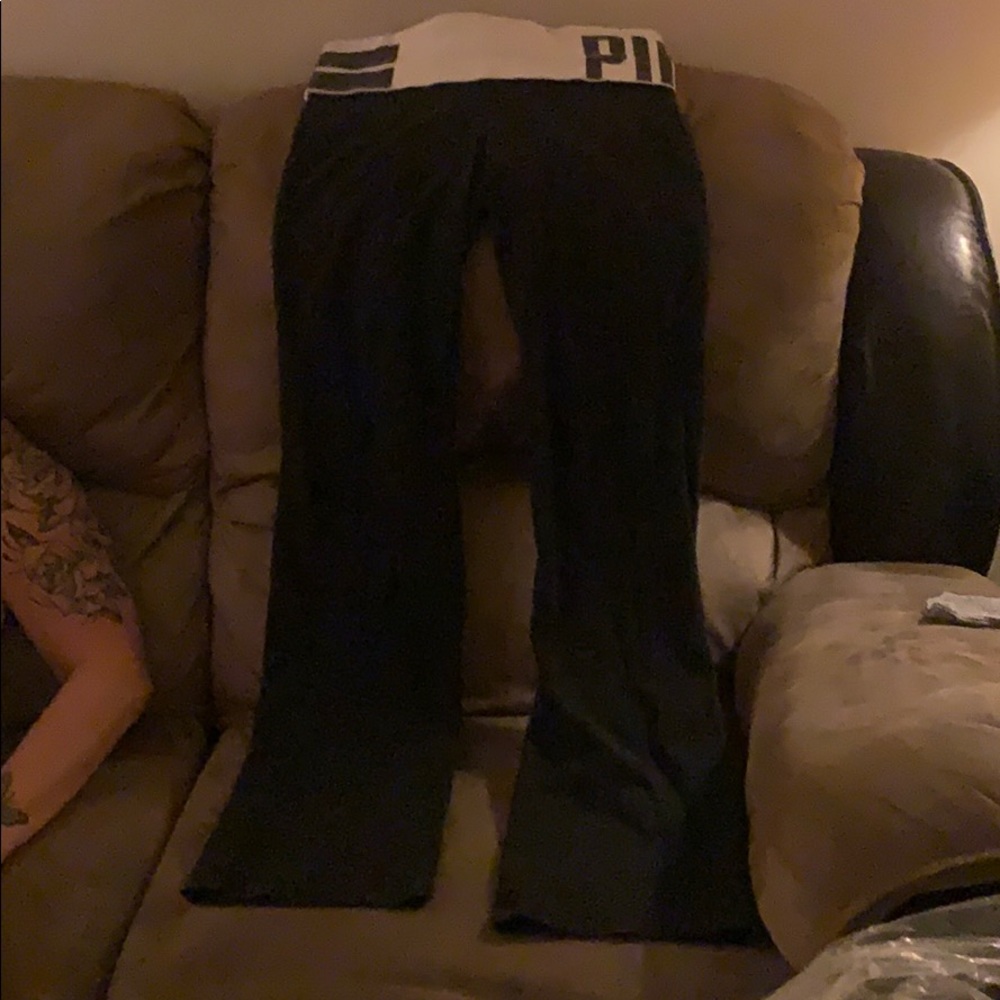 PINK yoga pants